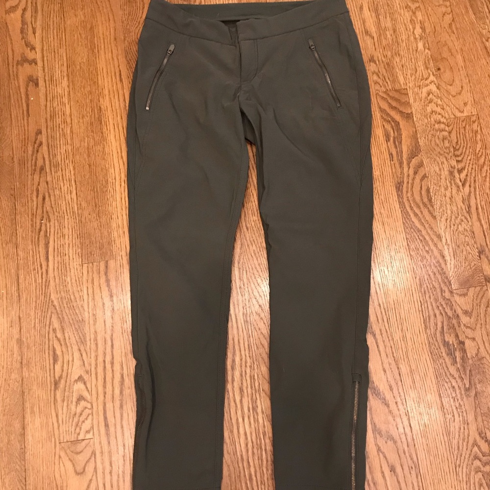 Athleta Wander